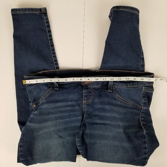 Maternity skinny jeans dark wash size 10 or 12 - Picture 6 of 8